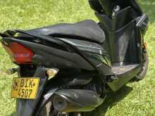 https://riyasewana.com/uploads/yamaha-yamaha-ray-1112541022993.jpg