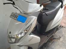 Yamaha Ray 2013 Motorbike