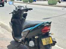 https://riyasewana.com/uploads/yamaha-yamaha-ray-2011194422323.jpg