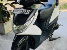 Yamaha Ray Z 2015 Motorbike