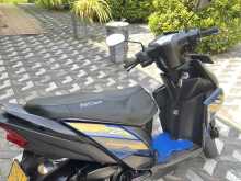 https://riyasewana.com/uploads/yamaha-yamaha-ray-213533722793.jpg