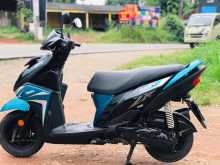 Yamaha RAY ZR 2018 Motorbike