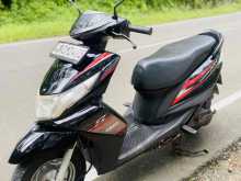 Yamaha Ray 2015 Motorbike