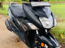 Yamaha Ray Zr 2018 Motorbike