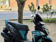 Yamaha Ray Zr 2017 Motorbike