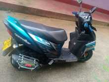https://riyasewana.com/uploads/yamaha-yamaha-ray-291221304903.jpg