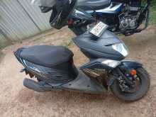 https://riyasewana.com/uploads/yamaha-yamaha-ray-301948074533.jpg