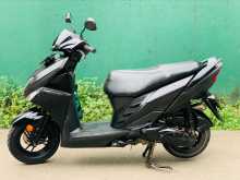 https://riyasewana.com/uploads/yamaha-yamaha-ray-42308551775.jpg