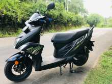 https://riyasewana.com/uploads/yamaha-yamaha-ray-57550913193.jpg