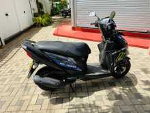 https://riyasewana.com/uploads/yamaha-yamaha-ray-918435013634.jpg