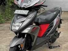 https://riyasewana.com/uploads/yamaha-yamaha-ray-zr-220385322152.jpg