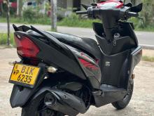 https://riyasewana.com/uploads/yamaha-yamaha-ray-zr-220402824241.jpg