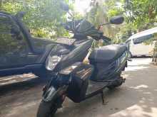 https://riyasewana.com/uploads/yamaha-yamaha-rayzr-151348394862.jpg