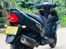 https://riyasewana.com/uploads/yamaha-yamaha-rayzr-271051596554.jpg