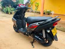 https://riyasewana.com/uploads/yamaha-yamaha-rey-2821143413924.jpg