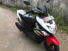 https://riyasewana.com/uploads/yamaha-yamaha-rey-287031613582.jpg