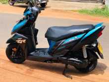 https://riyasewana.com/uploads/yamaha-yamaha-zr-231122164672.jpg