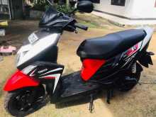 Yamaha ZR 2018 Motorbike