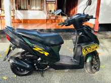 Yamaha ZR 2017 Motorbike