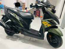 https://riyasewana.com/uploads/yamaha-yamaha-zr-419095513543.jpg