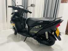 https://riyasewana.com/uploads/yamaha-yamaha-zr-419095513642.jpg