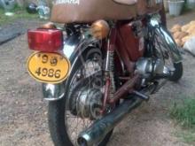 https://riyasewana.com/uploads/yamaha-yb-32105091345215.jpg