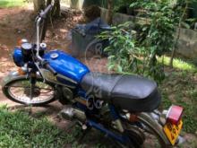 https://riyasewana.com/uploads/yamaha-yb100-1111734134345.jpg