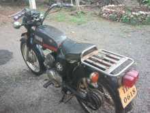 https://riyasewana.com/uploads/yamaha-yb50-421532113064.jpg