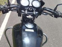 https://riyasewana.com/uploads/yamaha-ybr--221234156363.jpg