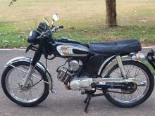 Yamaha YB 100 1985 Motorbike