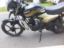 https://riyasewana.com/uploads/yamaha-ybr-18722354262.jpg