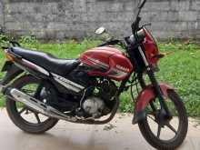 Yamaha YBR 2012 Motorbike