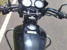 https://riyasewana.com/uploads/yamaha-ybr-30920444403.jpg