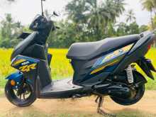 https://riyasewana.com/uploads/yamaha-zr-11828374563.jpg