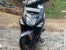 Yamaha ZR 2019 Motorbike