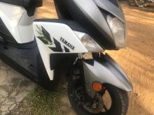 Yamaha ZR 2017 Motorbike
