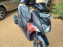 Yamaha ZR 2019 Motorbike