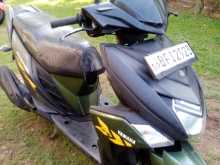 Yamaha Zr 2017 Motorbike