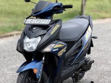 Yamaha ZR 2020 Motorbike