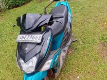Yamaha ZR 2015 Motorbike