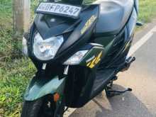 Yamaha ZR 2017 Motorbike