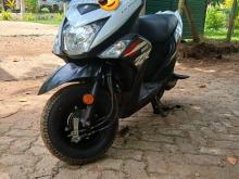 Yamaha ZR 2020 Motorbike
