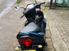 https://riyasewana.com/uploads/yamaha-zr-186253913064.jpg