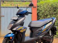 Yamaha ZR 2018 Motorbike