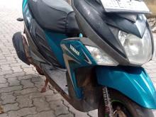 Yamaha ZR 2016 Motorbike