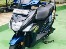 Yamaha ZR 2018 Motorbike