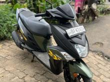 Yamaha ZR 2017 Motorbike