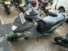Yamaha Zr 2018 motorcycle