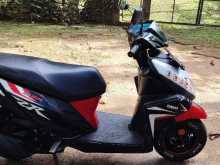 https://riyasewana.com/uploads/yamaha-zr-201910334833.jpg