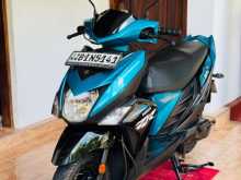 https://riyasewana.com/uploads/yamaha-zr-20914314183.jpg
